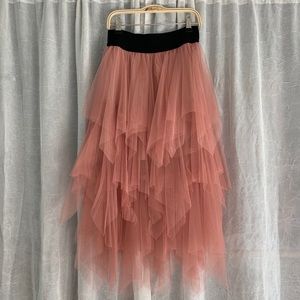 NWOT Dusty Rose Tulle Skirt